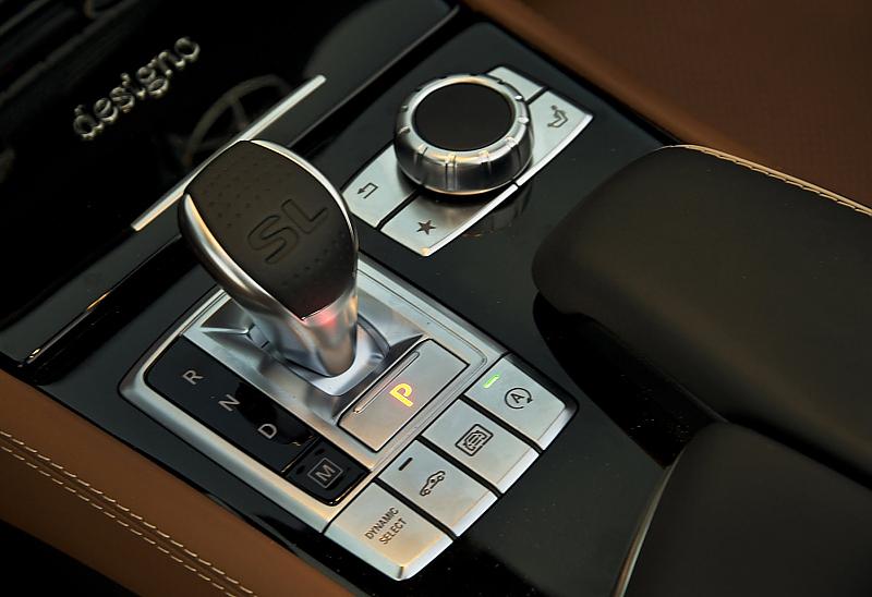 Mercedes SL 400 - jetzt mit Neungang-Automatik