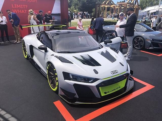 Audi R8 LMS GT2