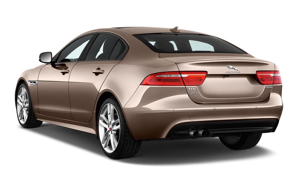 Jaguar XE (Baujahr 2016) R-Sport 4 Türen seitlich hinten