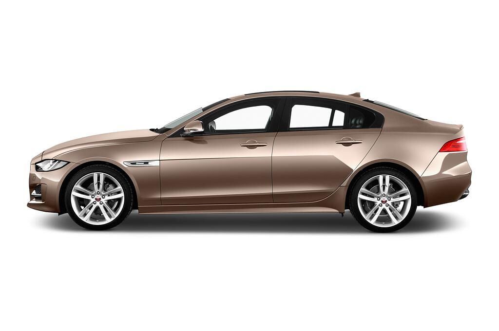 Jaguar XE (Baujahr 2016) R-Sport 4 Türen Seitenansicht