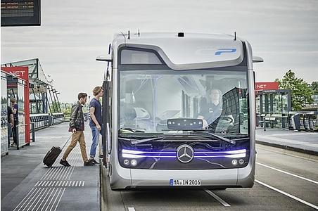 Bus der Zukunft - Linientreu