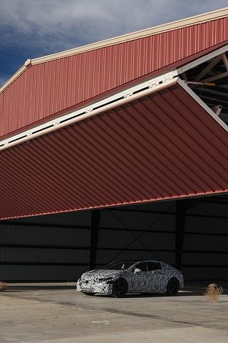 Mercedes EQS