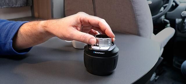 Blaupunkt: Controller für DIN-Schacht-Radios - iDrive zum Nachrüsten