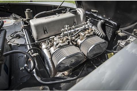 Der Austausch-Motor leistet etwa 160 PS
