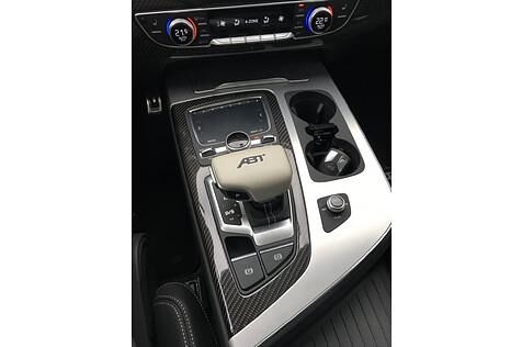 Abt Audi QS7 - auch die Mittelkonsole wird von Abt überarbeitet