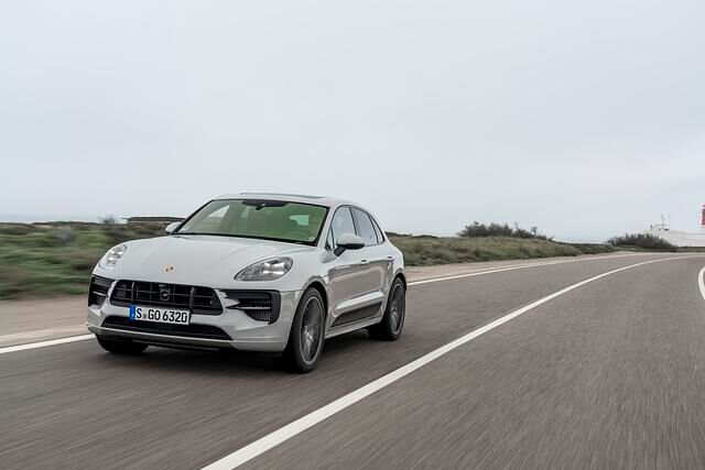Der neue 2,9-Liter-V6-Biturbo mobilisiert 280 kW/380 PS und 520 Newtonmeter Drehmoment und damit 15 kW/20 PS mehr als bisher