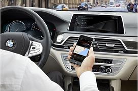BMW Connected: voll vernetzt in die Zukunft - Weißblauer Mikrokosmos