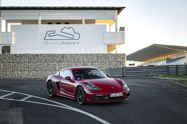 Porsche 718 Cayman GTS 4.0