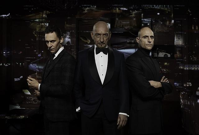 Letztes Jahr bot Jaguar in der Super Bowl Werbung Sir Ben Kingsley (Mitte), Tom Hiddleston (links) und Mark Strong auf
