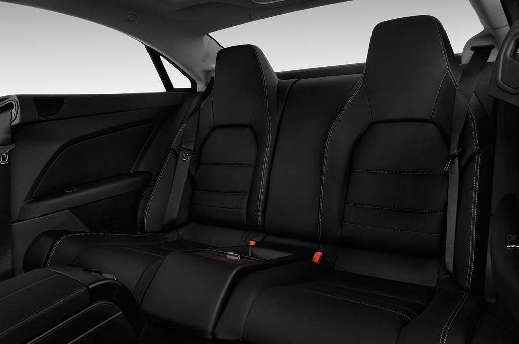 Mercedes E-Class (Baujahr 2010) - 2 Türen Rücksitze