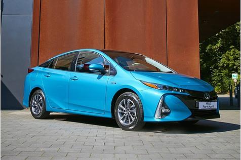Der Toyota Prius Plug-in Hybrid kommt Ende des Jahres 2016 auf den Markt.