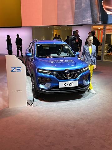 Renault zeigte die K-ZE auf der Delhi Auto Expo 2020. In Genf wird das Auto als Dacia sein Europa-Debüt feiern.