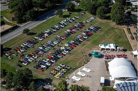 Die Festwiese Brügmanngarten platzt aus allen Nähten