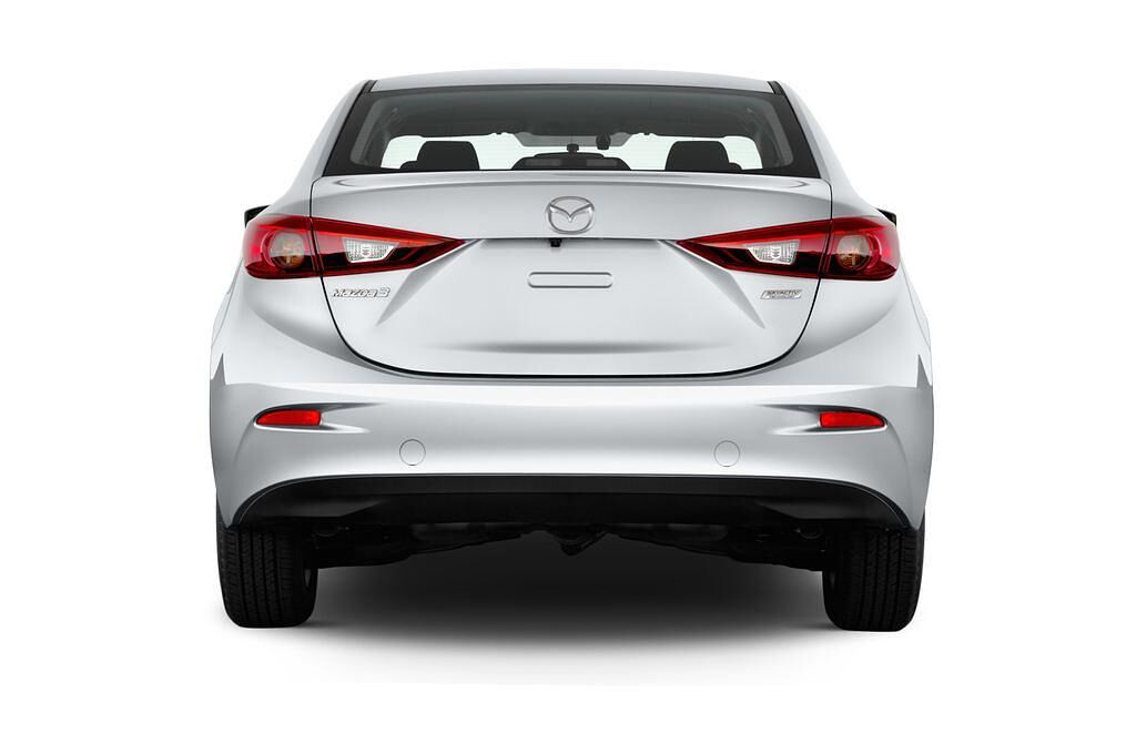 Mazda Mazda3 (Baujahr 2017) Center-Line 4 Türen Heckansicht