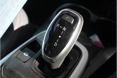 Chevrolet Bolt EV Fahrt - sieht aus wie ein Automatikgetriebe - ist aber keines