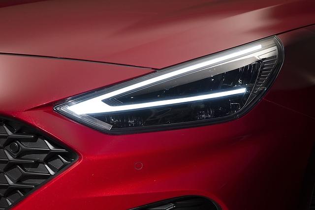 Das LED-Tagfahrlicht hat eine V-Signatur