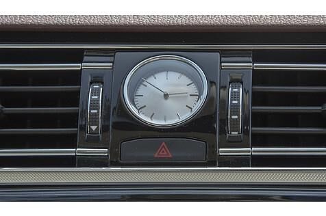 Luxus-Zeichen: eine analoge Uhr