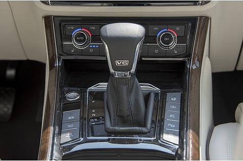 Das Siebengang-Doppelkupplungsgetriebe passt gut zum Auto