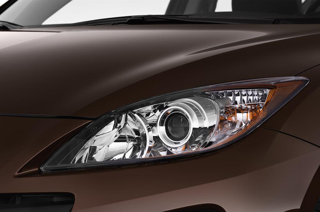 Mazda Mazda3 (Baujahr 2011) Edition 5 Türen Scheinwerfer