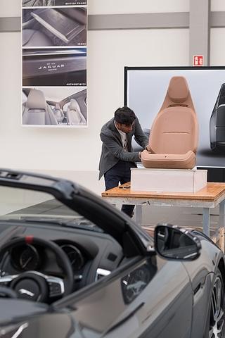 Auch an Sitzen wird in Gaydon gearbeitet