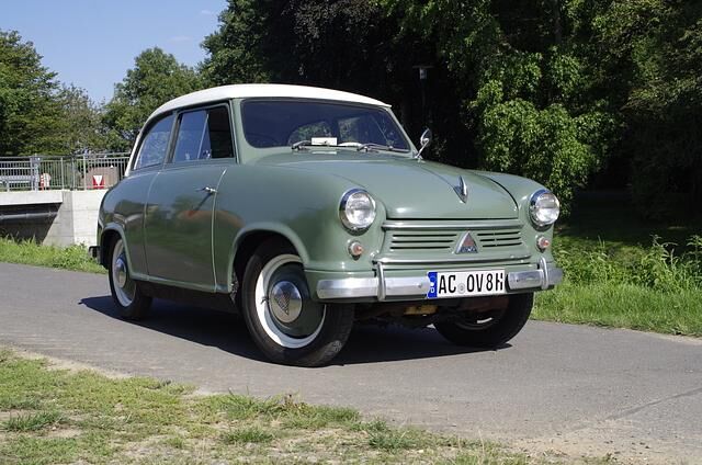 Oldtimer: Lloyd LP 400 - Erfreut der Lloyd?