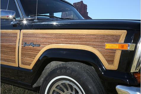 Jeep Grand Wagoneer (1991)