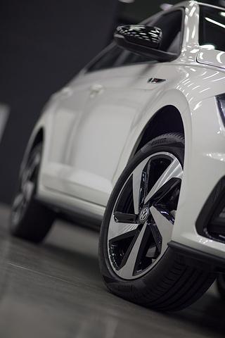 Die Felgen haben ein sportliches Design