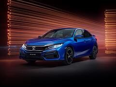Honda Civic Sport Line - Mit Spoiler und Diffusor