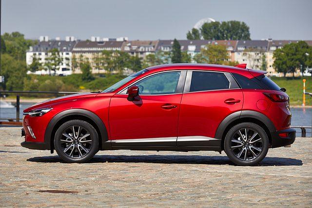 Den CX-3 gibt es auch mit Allrad