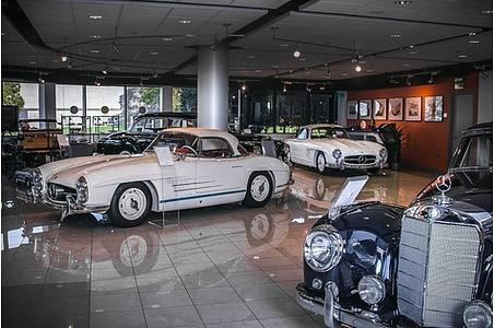 Mercedes Classic Center Irvine - Ausflug in die Traumfabrik