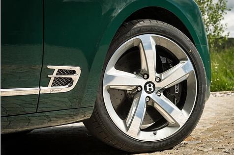 Bentley Mulsanne Speed - rollt auf mächtigen 21-Zöllern