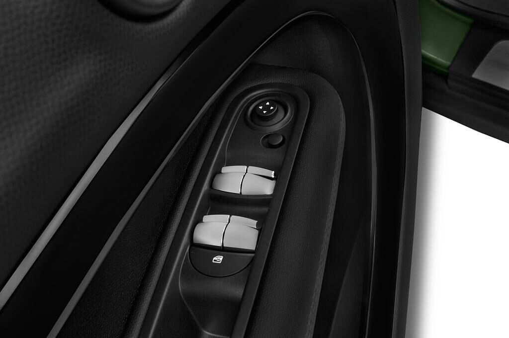 MINI Countryman (Baujahr 2014) Cooper 5 Türen Bedienungselemente Tür
