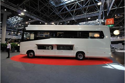 10,29 Meter lang und 435.590 Euro teuer ist dieser Morelo Empire Liner.