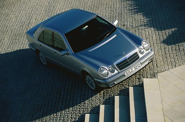 Mercedes E-Klasse der Baureihe W 210