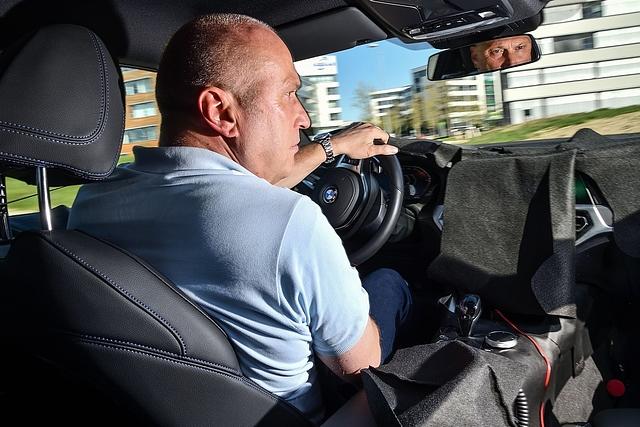 Der BMW 4er Prototyp liegt gut in der Hand