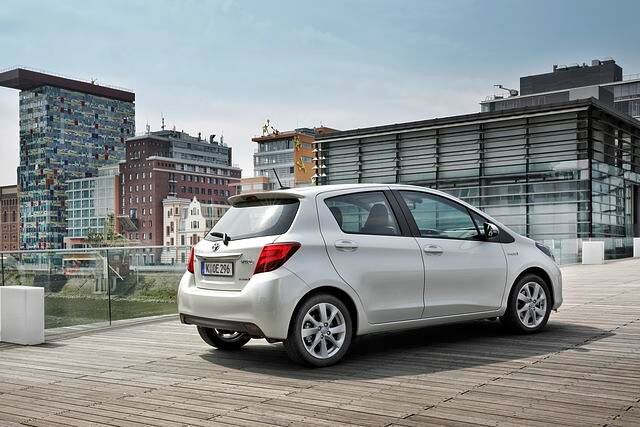  In seiner neunjährigen Produktionszeit hat der Kleinwagen zwei Facelifts erhalten und mit seiner Voll-Hybridversion für ziemliches Aufsehen gesorgt