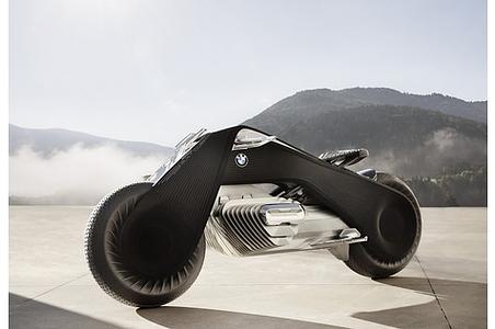 Ein Motorrad zum Abschluss von 100 Jahre BMW - Welttournee