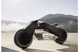 Ein Motorrad zum Abschluss von 100 Jahre BMW - Welttournee