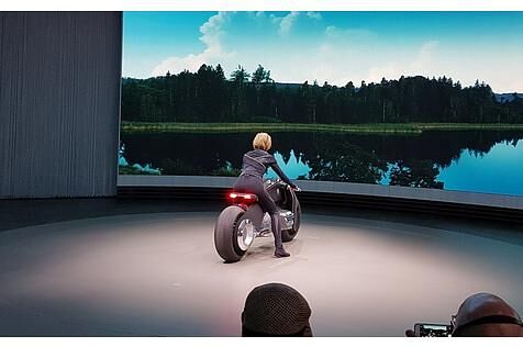 BMW Motorrad The Next 100 - großer Auftritt zum Ende der Feierlichkeiten