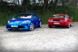 Alpine V6 GT trifft Alpine A110 - Alpines Gipfeltreffen