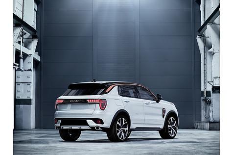 Lynk  Co 01