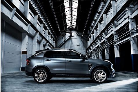 Lynk  Co 01