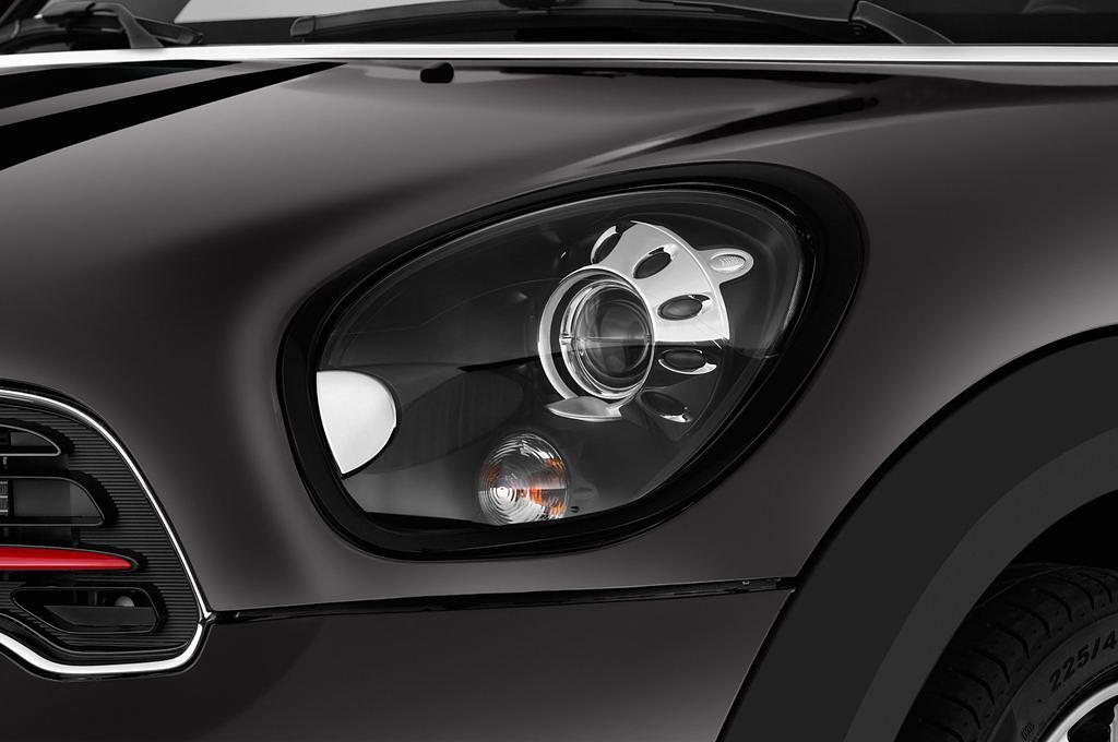 MINI Countryman (Baujahr 2016) JCW 5 Türen Scheinwerfer