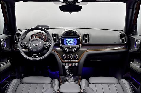 Mini Cooper S Countryman 2017 - das komplett neue Cockpit