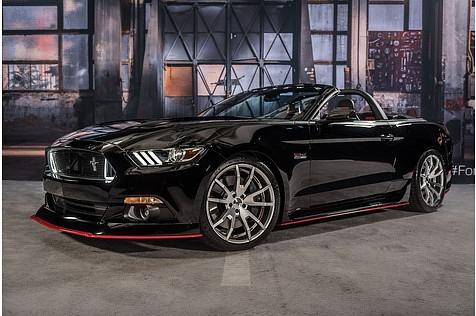Ford Mustang Sparco