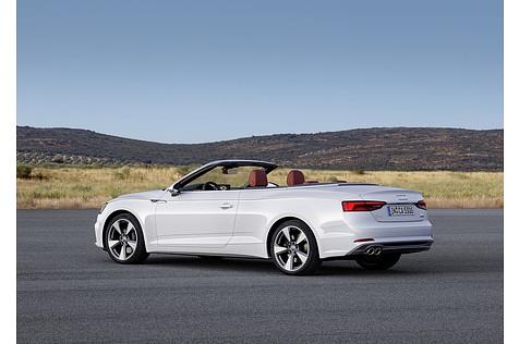 Audi A5 Cabrio - das Heck ist flacher als bisher