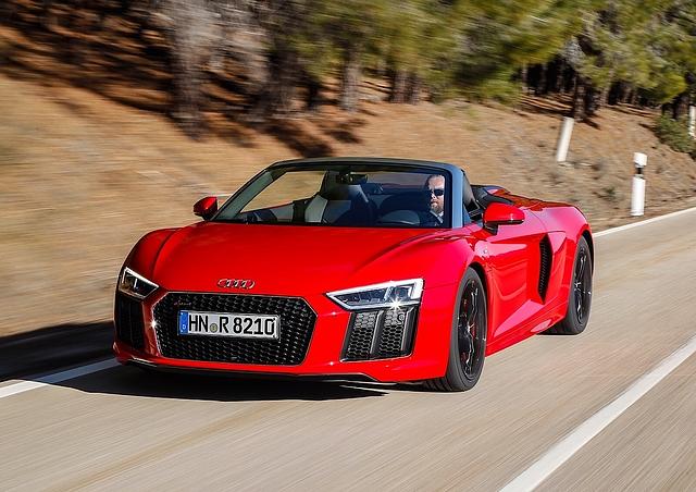 Audi R8 V10 RWS Spyder