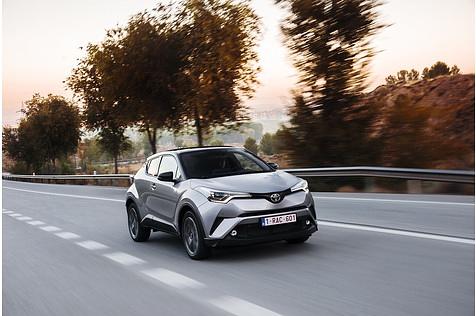 Toyota C-HR - die 1,2 Liter große Turbomotor ermöglicht 190 km/h
