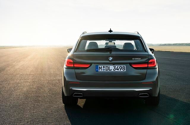 Der Touring präsentiert sich ebenfalls überarbeitet