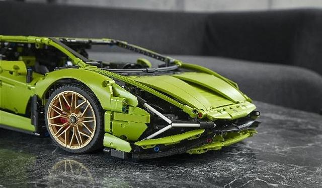 Lego Lamborghini FKP 37